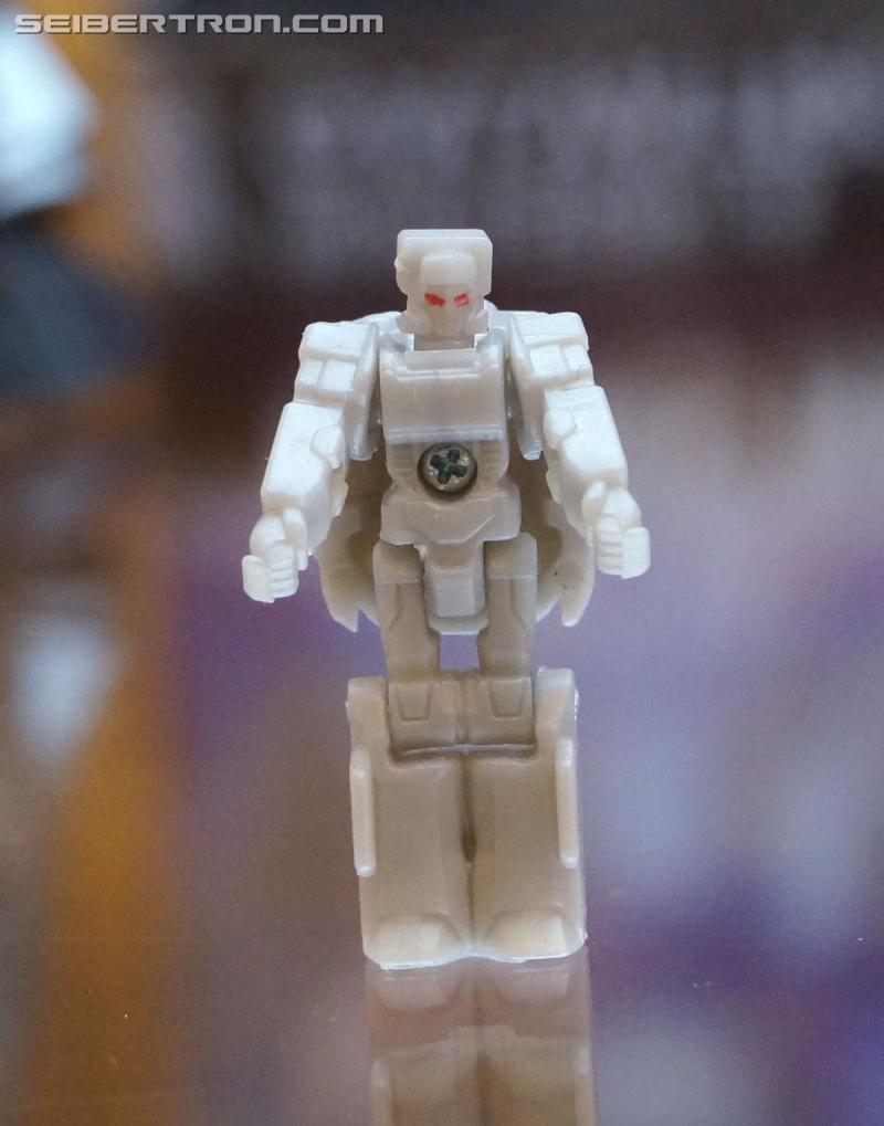 Botcon 2016: Hasbro Display: Titans Return - Transformers Event: Titans Return 041a
