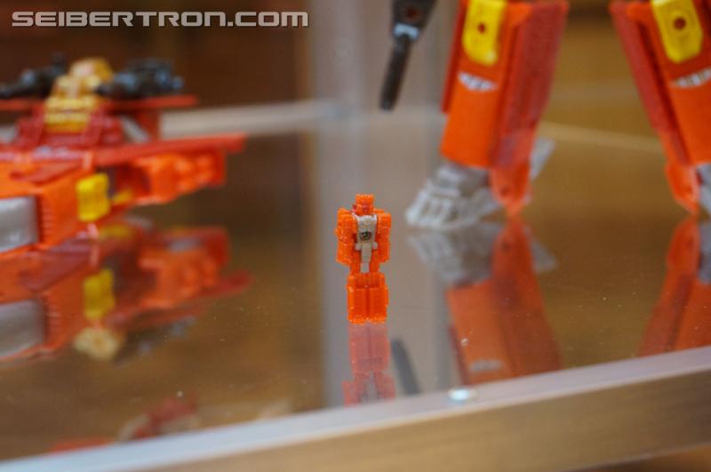 Botcon 2016: Hasbro Display: Titans Return - Transformers Event: Titans Return 047