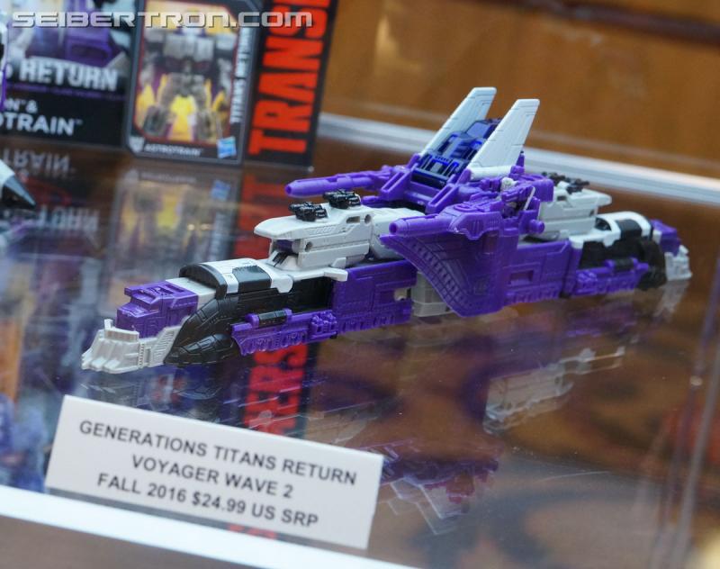 Botcon 2016: Hasbro Display: Titans Return - Transformers Event: Titans Return 056a