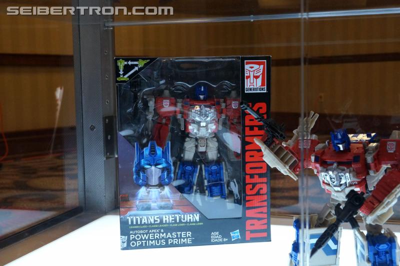 Botcon 2016: Hasbro Display: Titans Return - Transformers Event: Titans Return 060