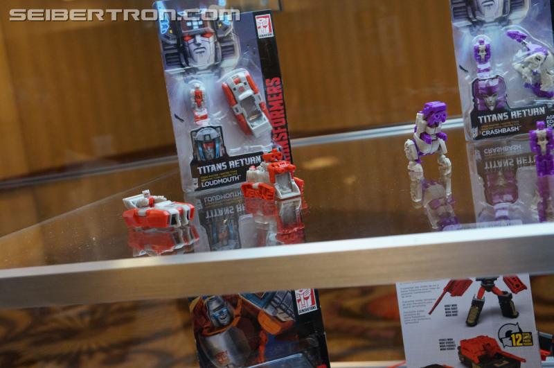 Botcon 2016: Hasbro Display: Titans Return - Transformers Event: Titans Return 066