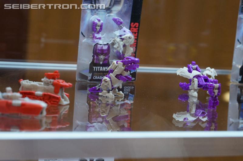 Botcon 2016: Hasbro Display: Titans Return - Transformers Event: Titans Return 071