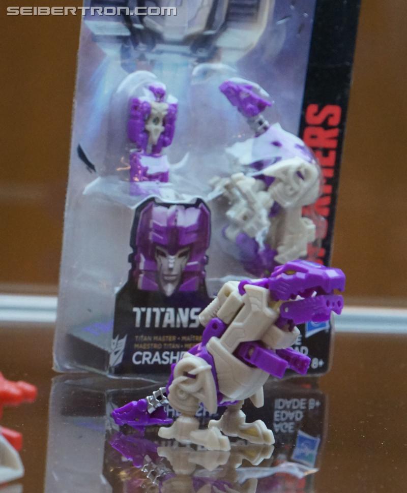 Botcon 2016: Hasbro Display: Titans Return - Transformers Event: Titans Return 071a