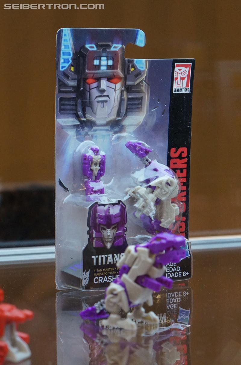 Botcon 2016: Hasbro Display: Titans Return - Transformers Event: Titans Return 072a