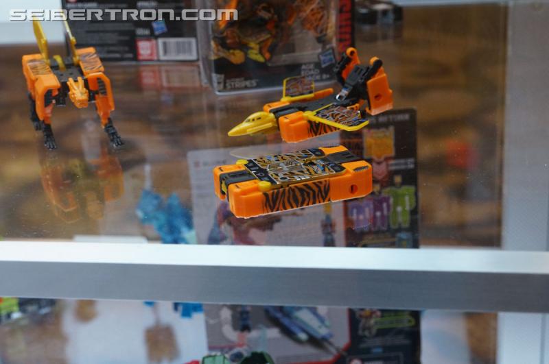 Botcon 2016: Hasbro Display: Titans Return - Transformers Event: Titans Return 081