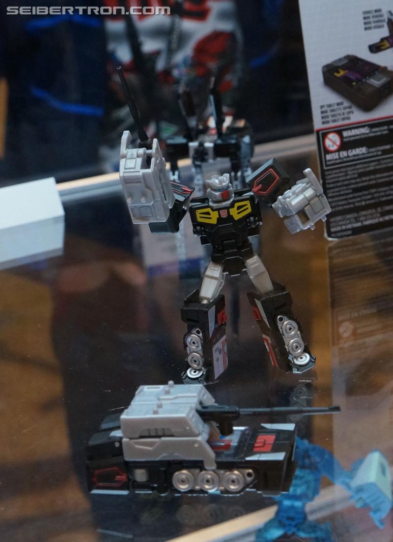 Botcon 2016: Hasbro Display: Titans Return - Transformers Event: Titans Return 086a
