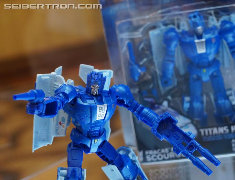 Botcon 2016: Hasbro Display: Titans Return - Transformers Event: Titans Return 105