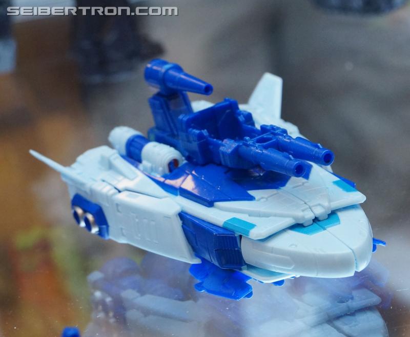 Botcon 2016: Hasbro Display: Titans Return - Transformers Event: Titans Return 108a