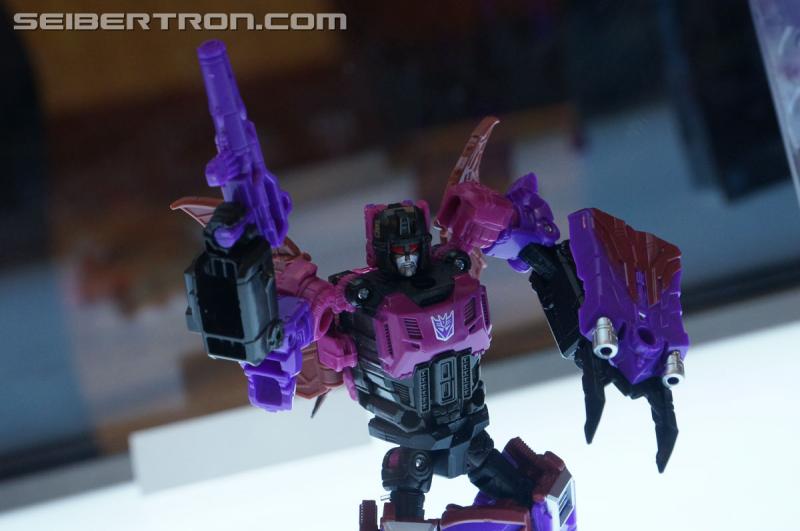 Botcon 2016: Hasbro Display: Titans Return - Transformers Event: Titans Return 122