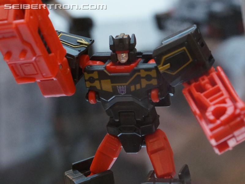 Botcon 2016: Hasbro Display: Titans Return - Transformers Event: Titans Return 137b