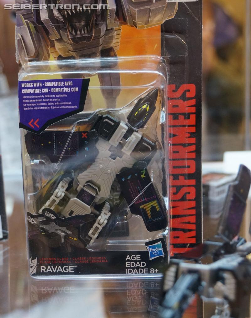 Botcon 2016: Hasbro Display: Titans Return - Transformers Event: Titans Return 144a