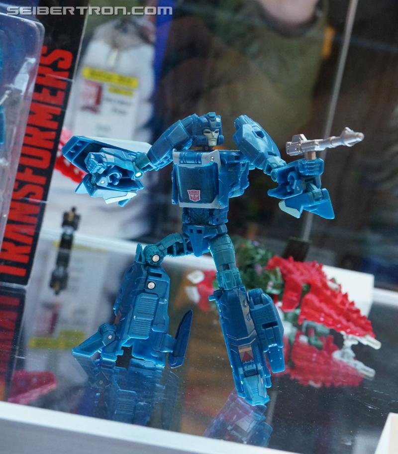 Botcon 2016: Hasbro Display: Titans Return - Transformers Event: Titans Return 155a
