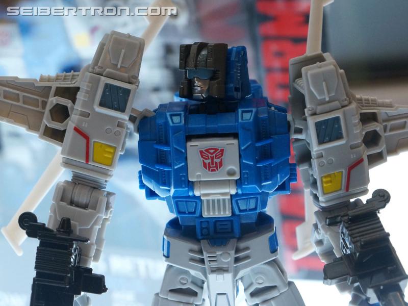 Botcon 2016: Hasbro Display: Titans Return - Transformers Event: Titans Return 173a