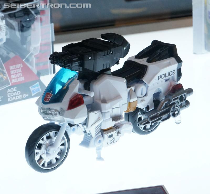 Botcon 2016: Hasbro Display: Titans Return - Transformers Event: Titans Return 181a