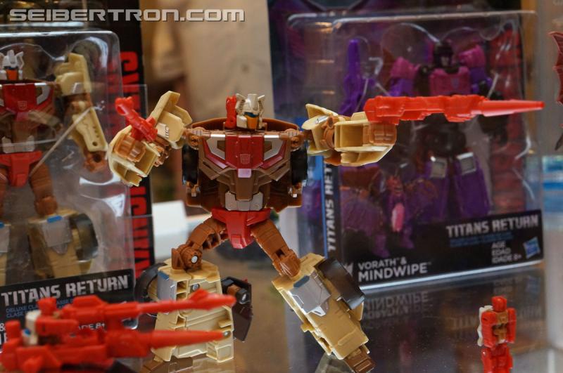Botcon 2016: Hasbro Display: Titans Return - Transformers Event: Titans Return 185