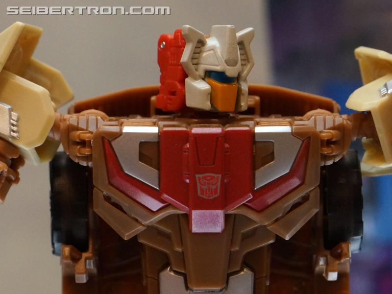 Botcon 2016: Hasbro Display: Titans Return - Transformers Event: Titans Return 186a