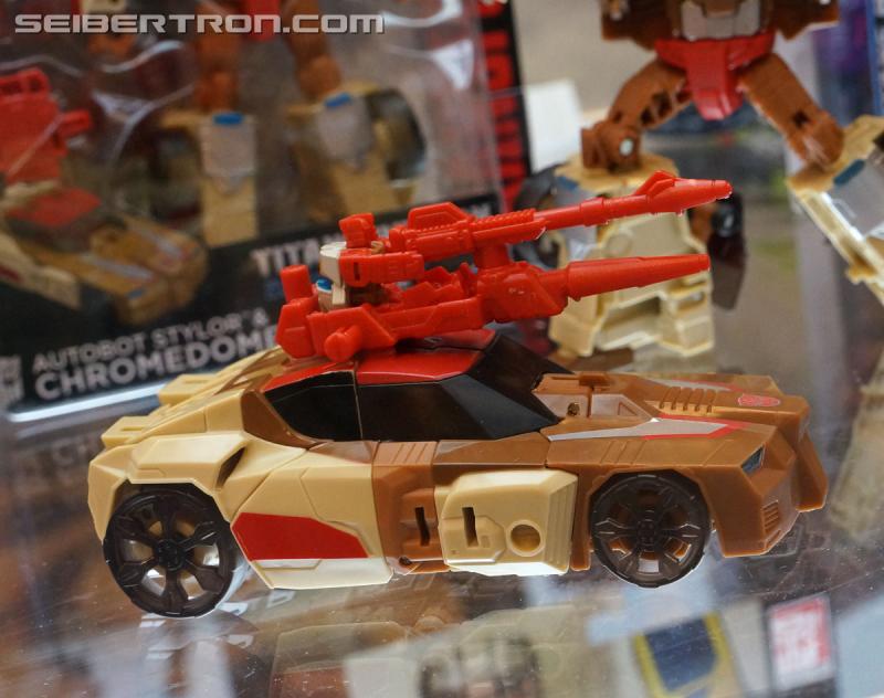 Botcon 2016: Hasbro Display: Titans Return - Transformers Event: Titans Return 187a