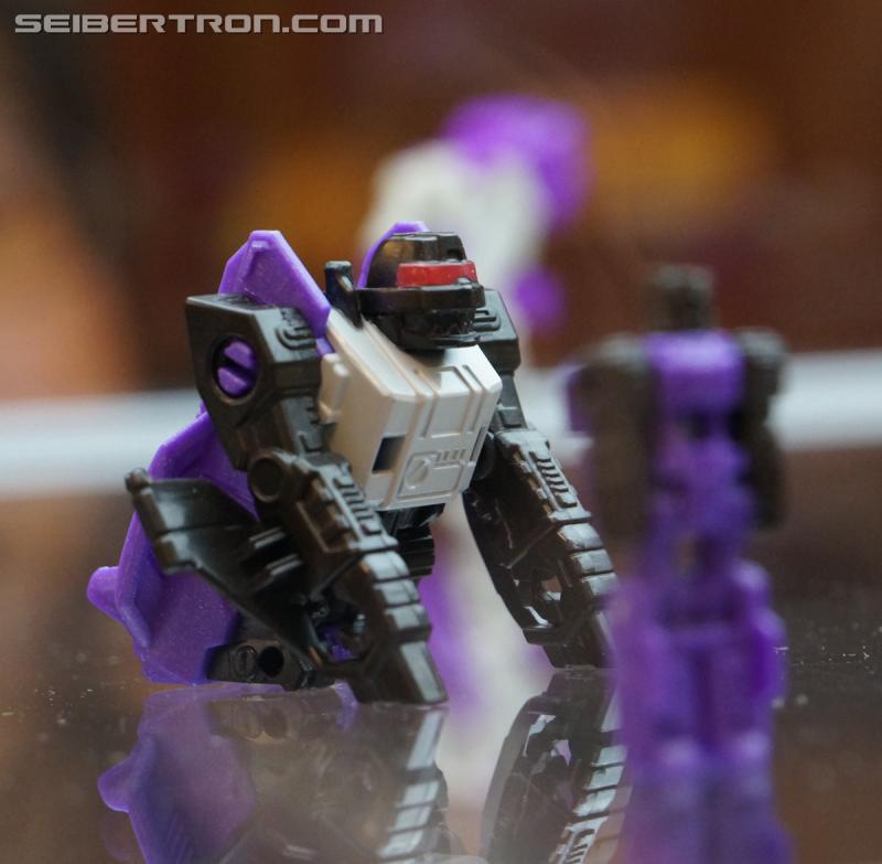 Botcon 2016: Hasbro Display: Titans Return - Transformers Event: Titans Return 197a