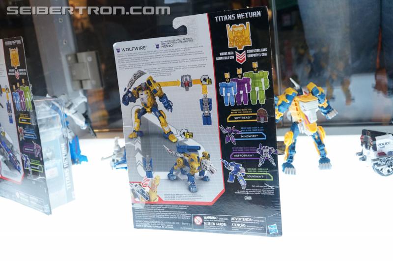 Botcon 2016: Hasbro Display: Titans Return - Transformers Event: Titans Return 203