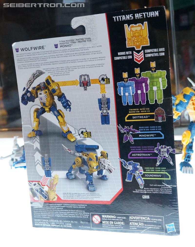 Botcon 2016: Hasbro Display: Titans Return - Transformers Event: Titans Return 203a