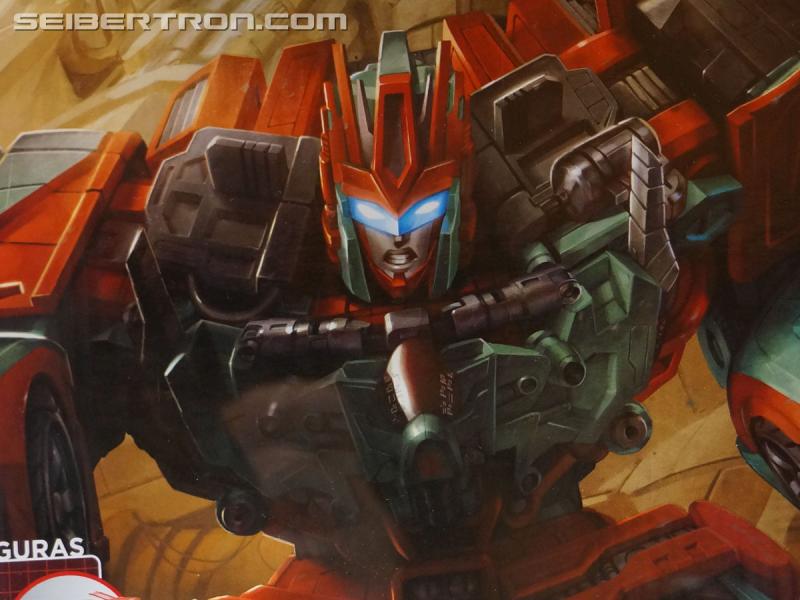 Botcon 2016: Hasbro Display: Combiner Wars Victorion and G2 Bruticus Sets - Transformers Event: Victorion+g2 Bruticus 016a
