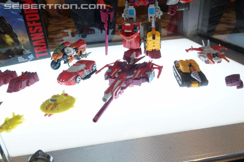 Botcon 2016 - Hasbro Display: Combiner Wars Computron