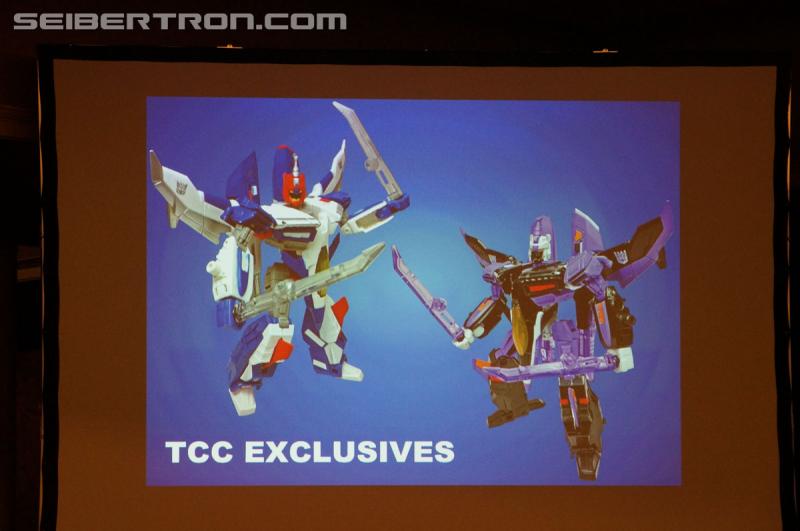 Botcon 2016: Transformers Collector's Club Roundtable Panel - Transformers Event: DSC03526
