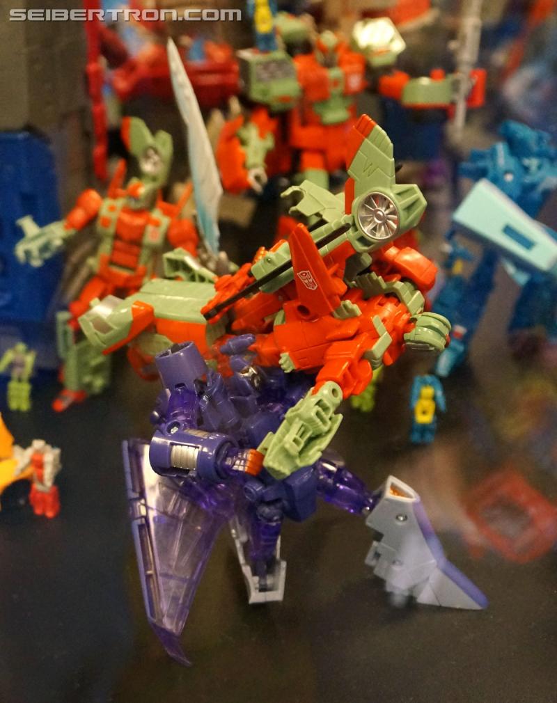 Transformers News: #Botcon2016 New Updated Galleries: Titans Return, Fort Max Diorama, Sentinel, Windblade, Brainstorm Transformers News: #Botcon2016 New Updated Galleries: Titans Return, Fort Max Diorama, Sentinel, Windblade, Brainstorm