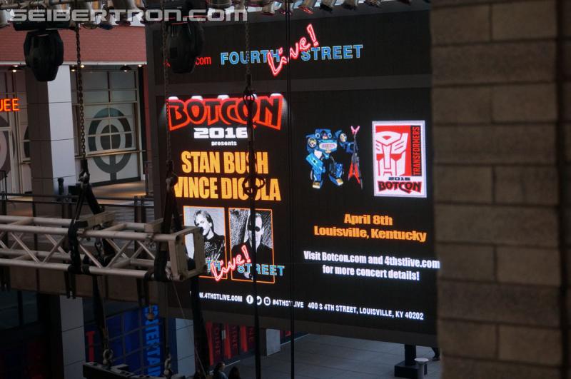 Botcon 2016: Hall of Fame with Judd Nelson and David Kaye plus Stan Bush and Vince DiCola in Concert - Transformers Event: Concert+hall Of Fame 002