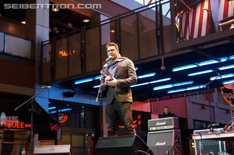 Botcon 2016: Hall of Fame with Judd Nelson and David Kaye plus Stan Bush and Vince DiCola in Concert - Transformers Event: Concert+hall Of Fame 027