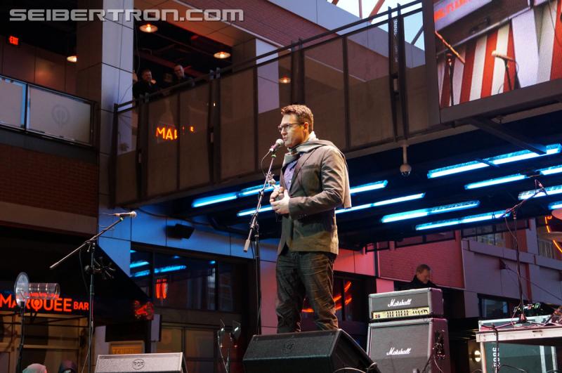 Botcon 2016: Hall of Fame with Judd Nelson and David Kaye plus Stan Bush and Vince DiCola in Concert - Transformers Event: Concert+hall Of Fame 028