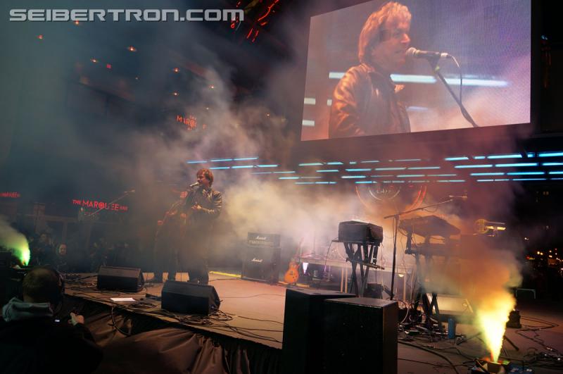 Botcon 2016: Hall of Fame with Judd Nelson and David Kaye plus Stan Bush and Vince DiCola in Concert - Transformers Event: Concert+hall Of Fame 069