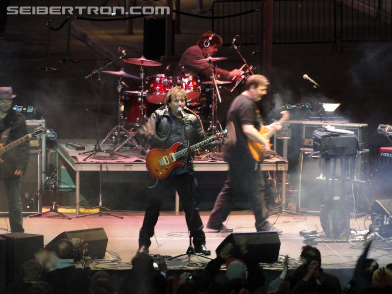 Botcon 2016: Hall of Fame with Judd Nelson and David Kaye plus Stan Bush and Vince DiCola in Concert - Transformers Event: Concert+hall Of Fame 200