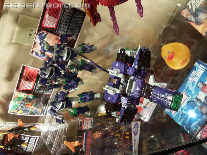 Botcon 2016: Miscellaneous Pics - Transformers Event: 20160407 174619