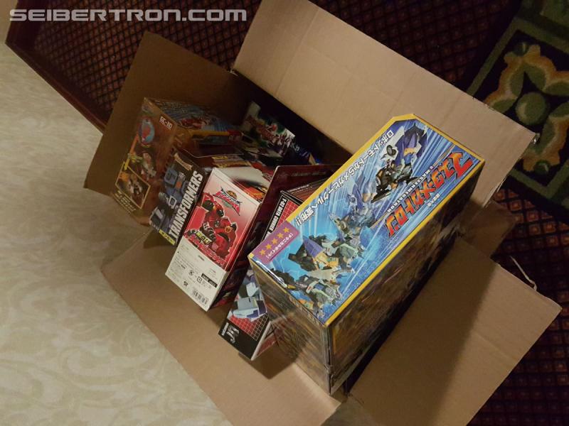 Botcon 2016: Miscellaneous Pics - Transformers Event: 20160409 232011