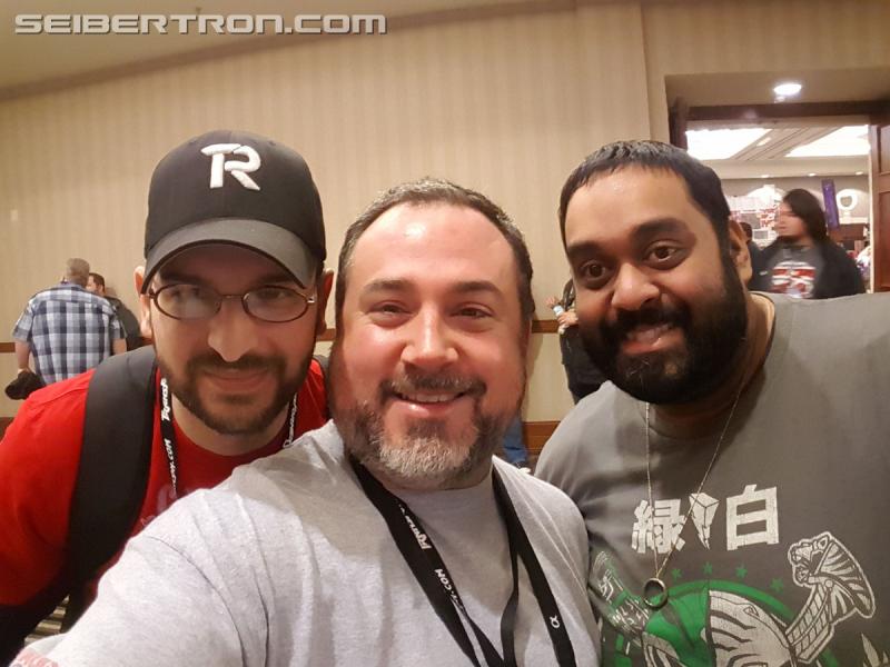 Botcon 2016: Miscellaneous Pics - Transformers Event: 20160410 121049