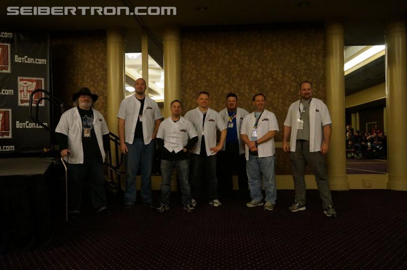 Botcon 2016: Miscellaneous Pics - Transformers Event: DSC03630