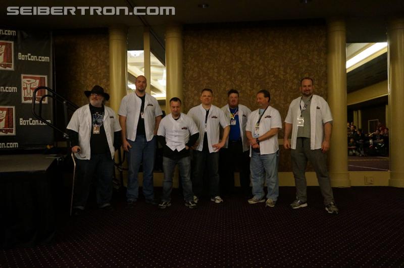 Botcon 2016: Miscellaneous Pics - Transformers Event: DSC03631