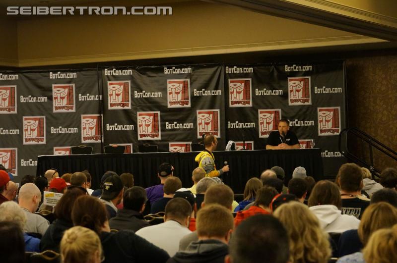 Botcon 2016: Miscellaneous Pics - Transformers Event: DSC03633