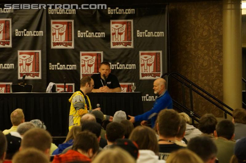 Botcon 2016: Miscellaneous Pics - Transformers Event: DSC03634