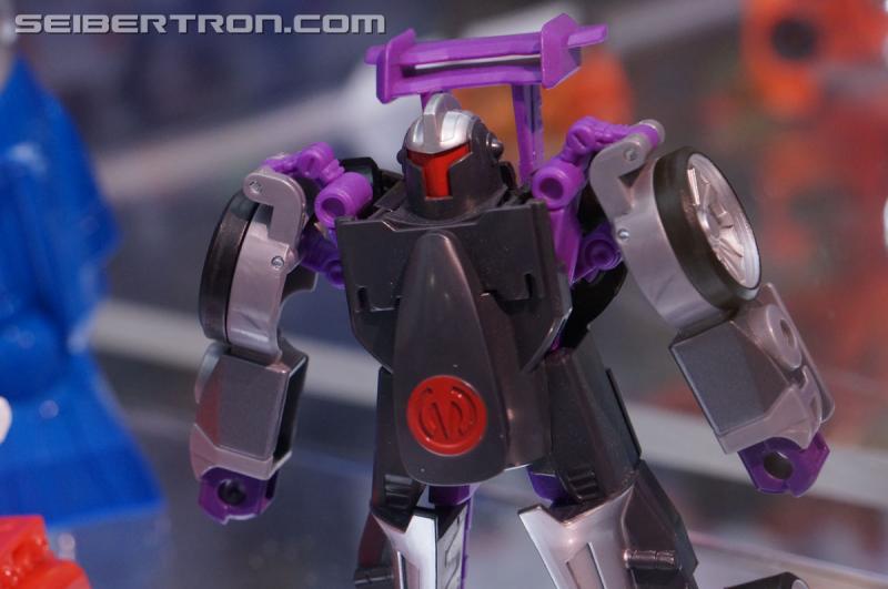 SDCC 2016: Preview Night: Playskool Heroes Transformers Rescue Bots - Transformers Event: Rescue Bots 011
