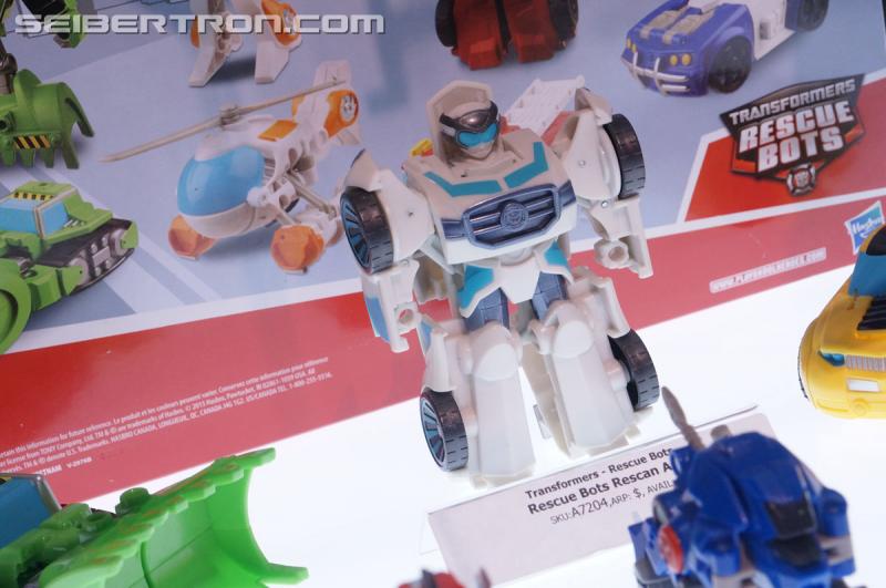 SDCC 2016: Preview Night: Playskool Heroes Transformers Rescue Bots - Transformers Event: Rescue Bots 025