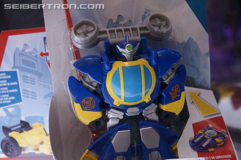 SDCC 2016 - Preview Night: Playskool Heroes Transformers Rescue Bots