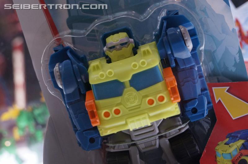 SDCC 2016 - Preview Night: Playskool Heroes Transformers Rescue Bots