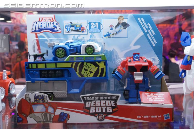 SDCC 2016: Preview Night: Playskool Heroes Transformers Rescue Bots - Transformers Event: Rescue Bots 047