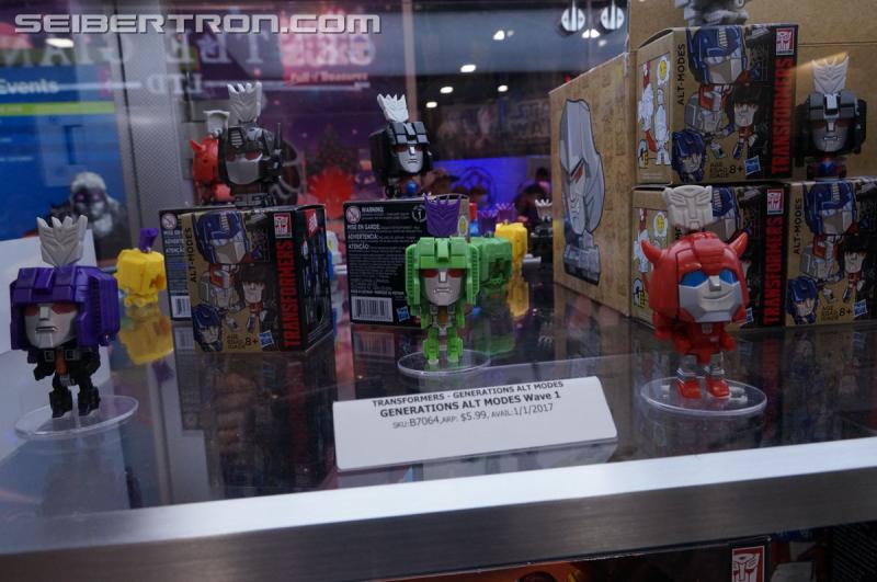 SDCC 2016: Preview Night: Generations Alt Modes - Transformers Event: Generations Alt Modes 001
