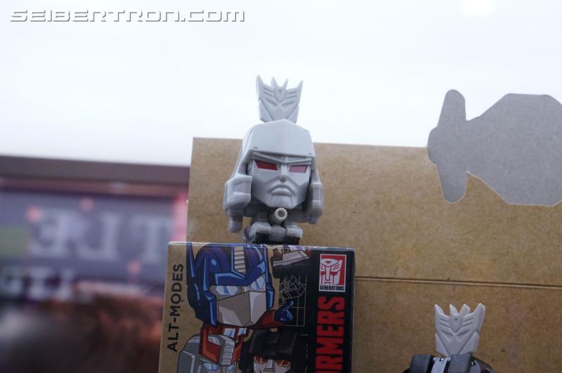 SDCC 2016: Preview Night: Generations Alt Modes - Transformers Event: Generations Alt Modes 009