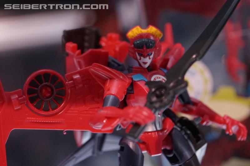 SDCC 2016 - Preview Night: Robots In Disguise