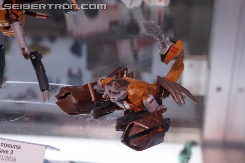 SDCC 2016: Preview Night: Robots In Disguise - Transformers Event: Robots In Disguise 017
