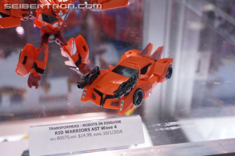 SDCC 2016 - Preview Night: Robots In Disguise